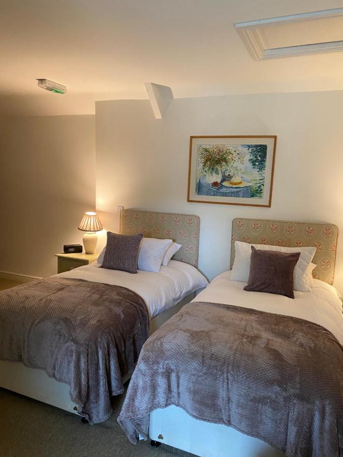 The Red Lion Hotel Cricklade Luaran gambar
